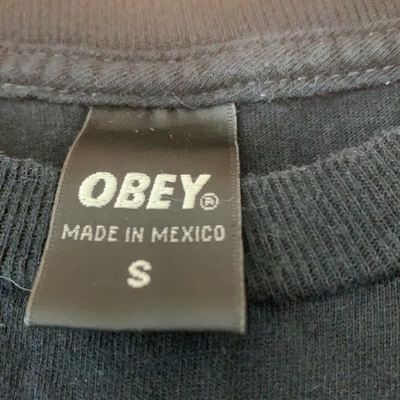 HOST PICK. OBEY T-shirt. - Picture 4 of 9